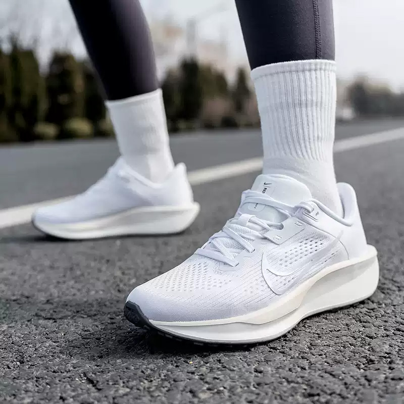 NIKE Damen QEST 6 Mesh-Schuhe  – Women Shoes Jordan Bewertung und Preis
