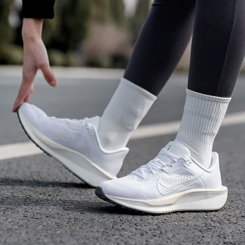 NIKE Damen QEST 6 Mesh-Schuhe  – Women Shoes Jordan Bewertung und Preis
