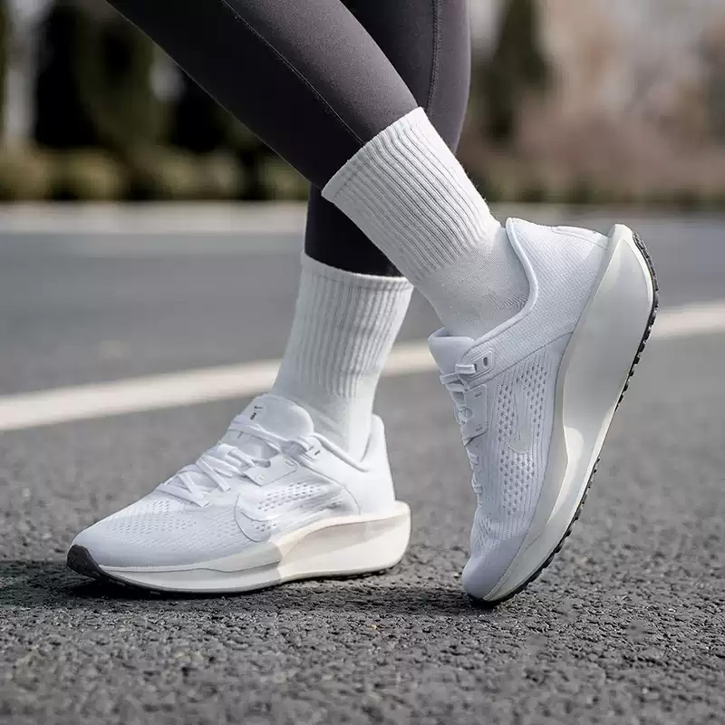 NIKE Damen QEST 6 Mesh-Schuhe  – Women Shoes Jordan Bewertung und Preis